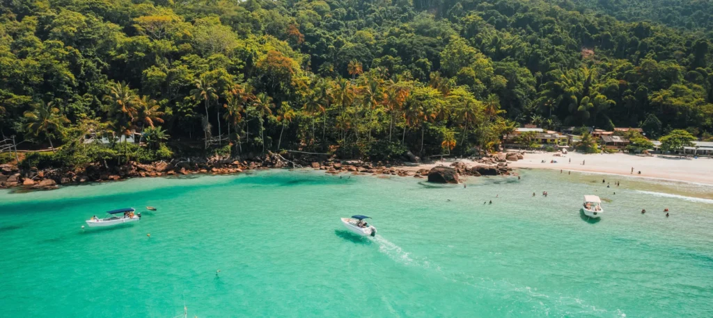 Melhores Praias de Angra dos Reis para Ir com Crianças e Família Agência de Turismo Ilhas Tur Angra dos Reis Ilha Grande